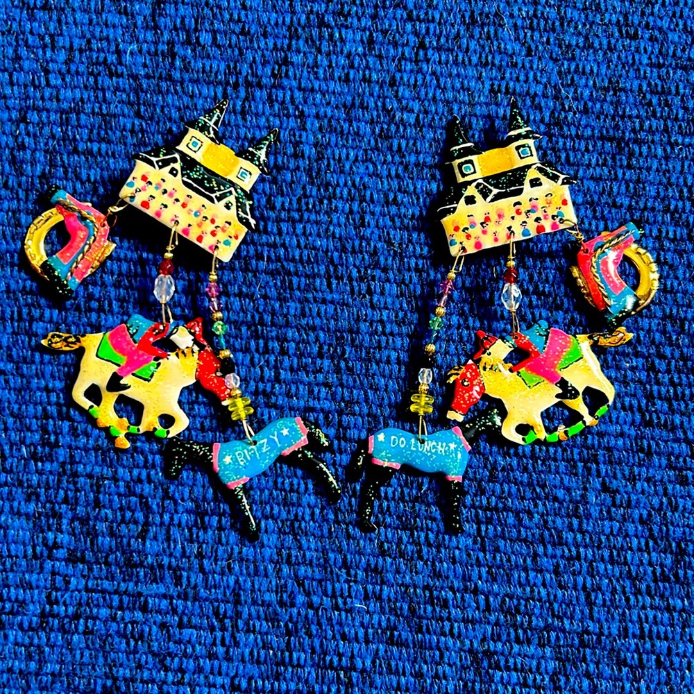 Vintage Rare Signed Lunch at The Ritz “Derby Day” Clip on Earrings. 1989